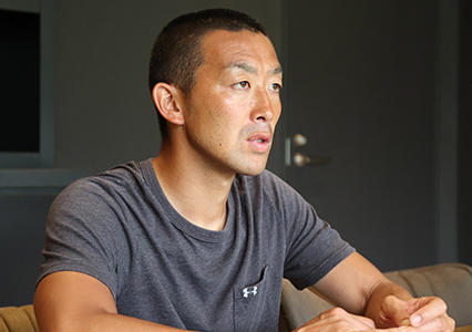 田村 雄三 監督